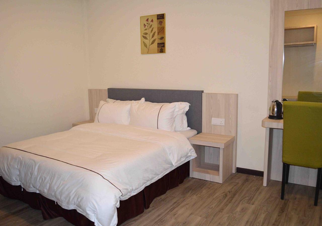 Angsoka Hotel Teluk Intan Ngoại thất bức ảnh