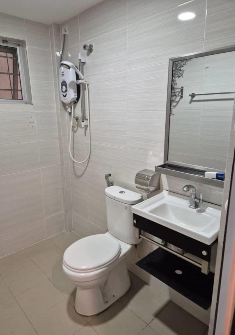 Angsoka Hotel Teluk Intan Ngoại thất bức ảnh