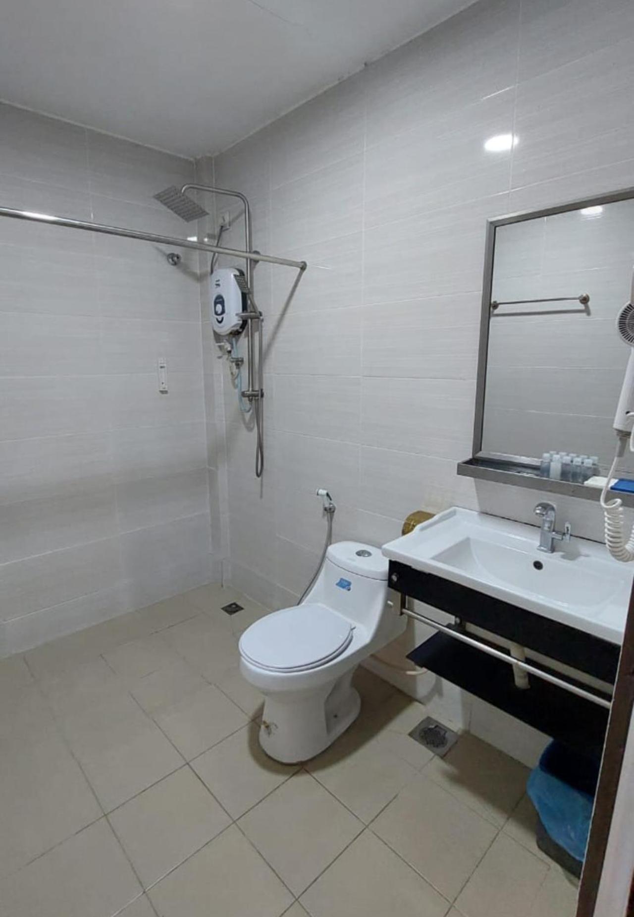 Angsoka Hotel Teluk Intan Ngoại thất bức ảnh