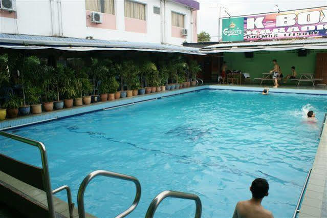 Angsoka Hotel Teluk Intan Ngoại thất bức ảnh