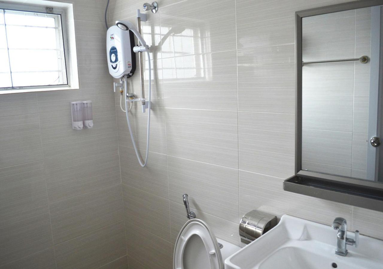 Angsoka Hotel Teluk Intan Ngoại thất bức ảnh