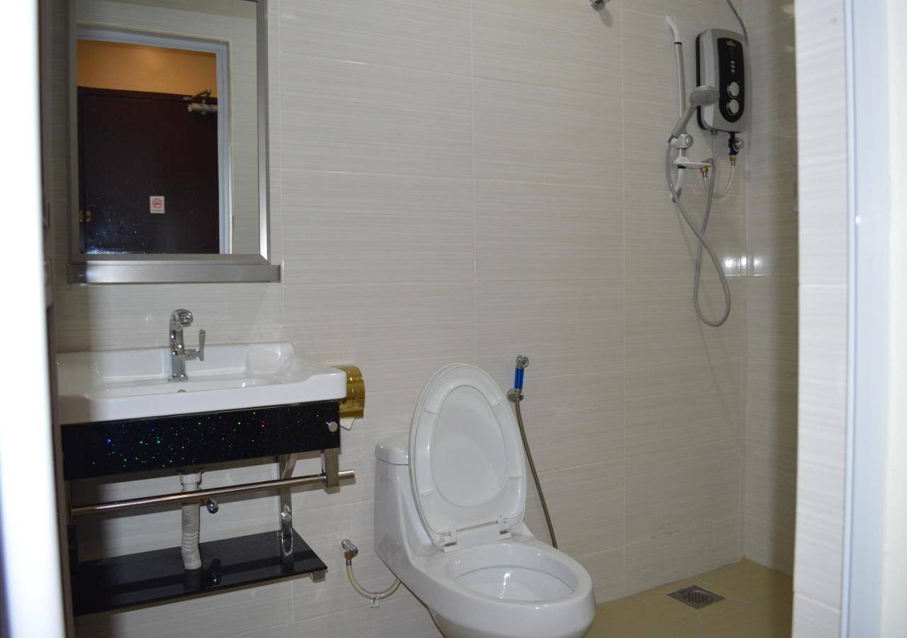 Angsoka Hotel Teluk Intan Ngoại thất bức ảnh