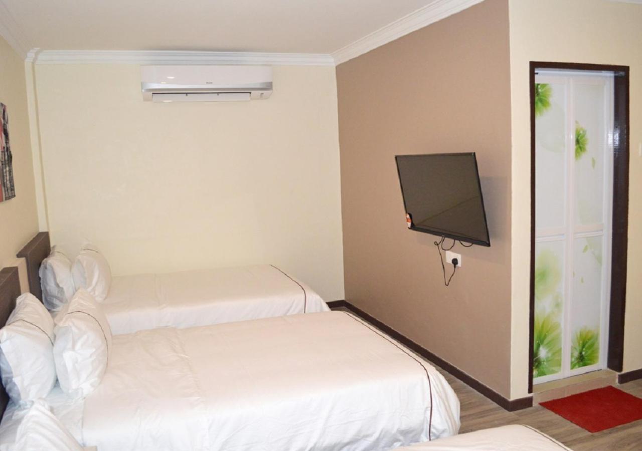 Angsoka Hotel Teluk Intan Ngoại thất bức ảnh