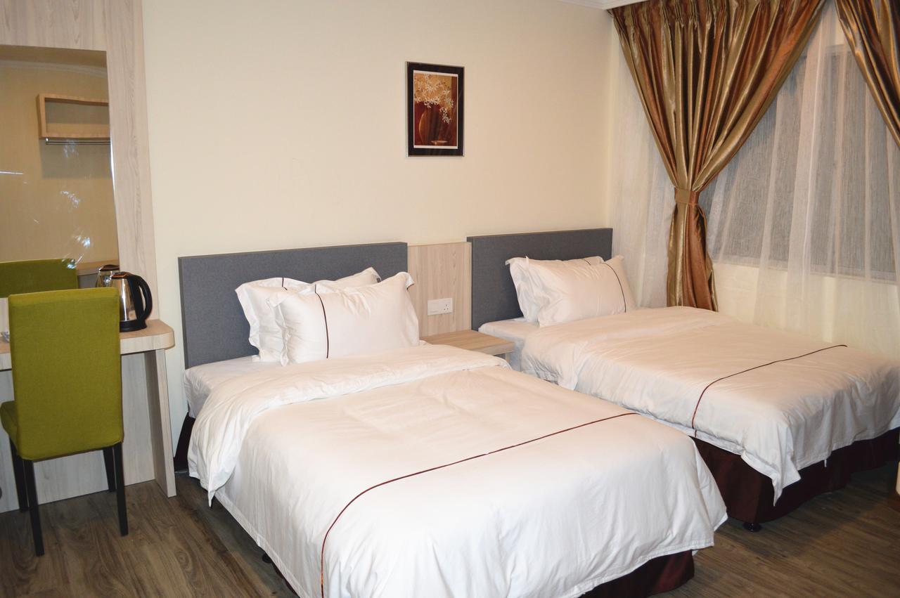 Angsoka Hotel Teluk Intan Ngoại thất bức ảnh
